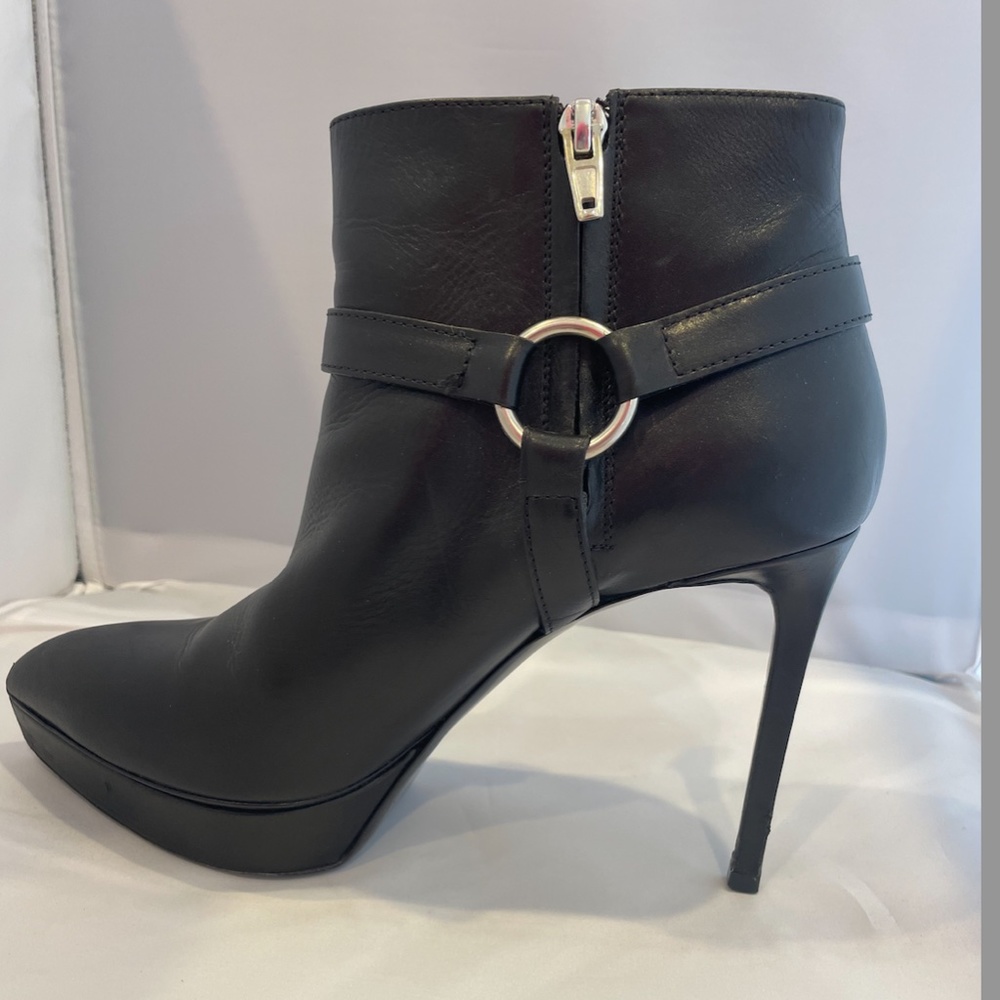 SAINT LAURENT - ANKLE BOOTS - STILETTO BLACK LEATHER FABULOUS SIZE 39.5 - Picture 5 of 6